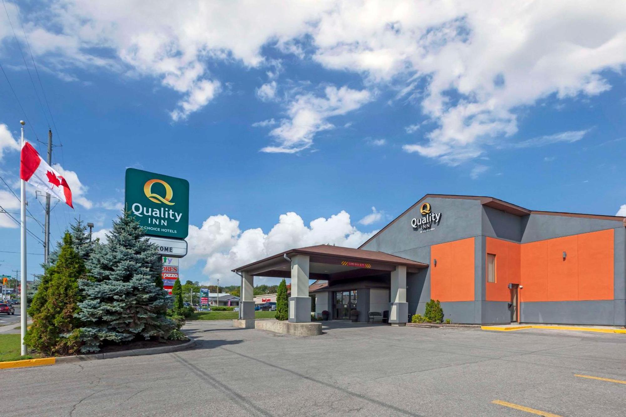 Quality Inn Питерборо Экстерьер фото